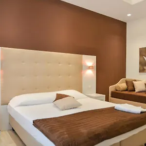 your-rhome.it-romehotels.com/